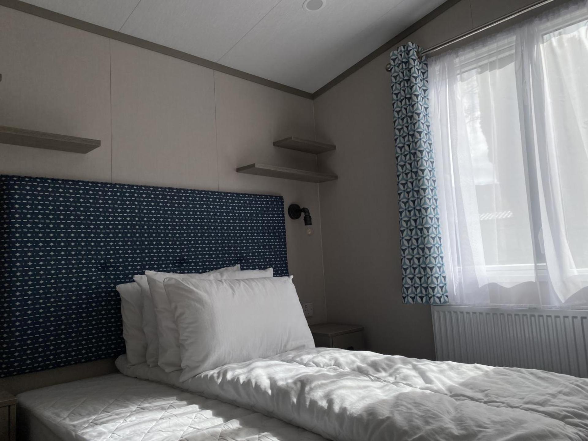 Linnhe Lochside Holidays Corpach Zimmer foto