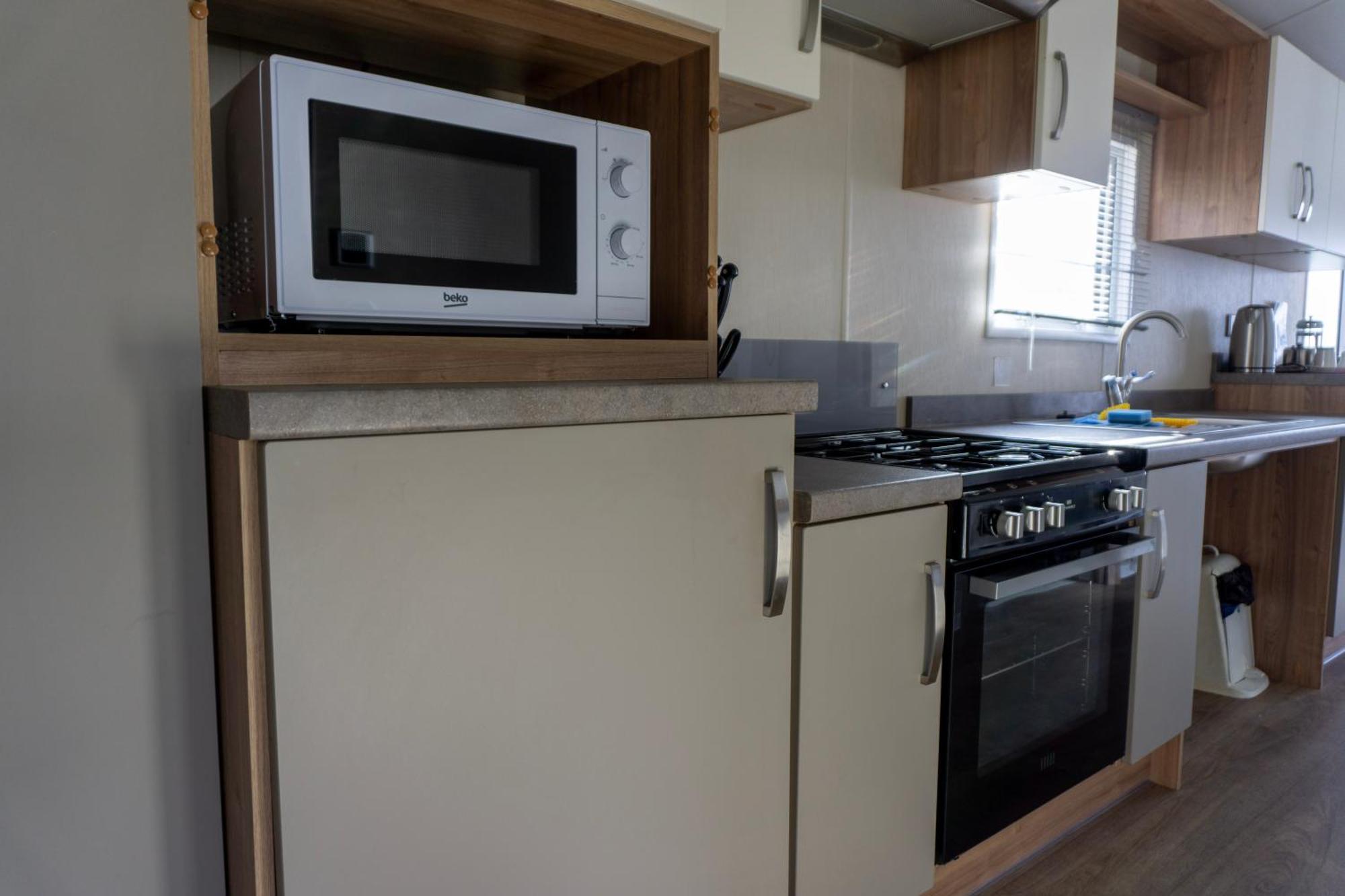 Linnhe Lochside Holidays Corpach Zimmer foto
