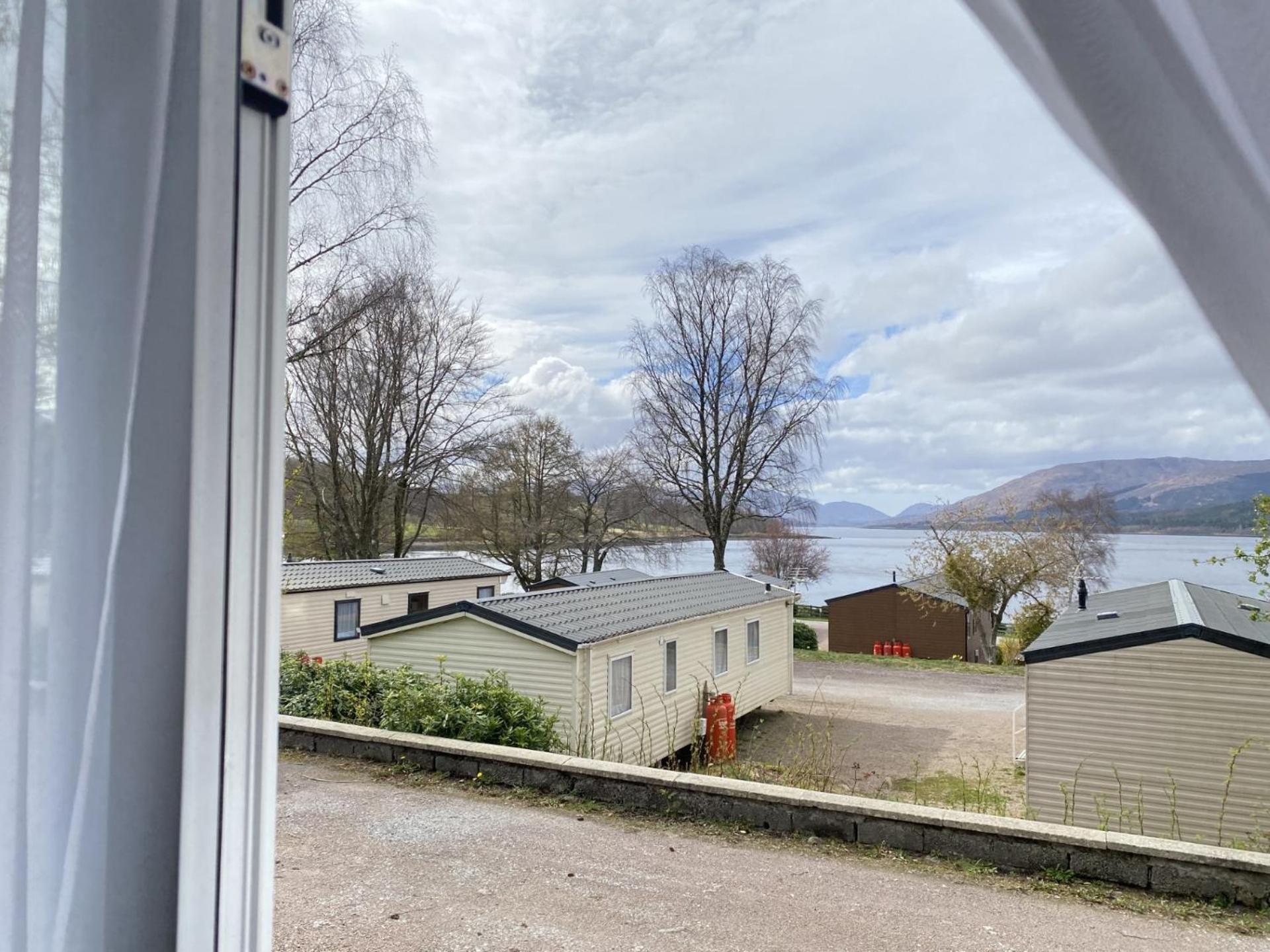 Linnhe Lochside Holidays Corpach Exterior foto