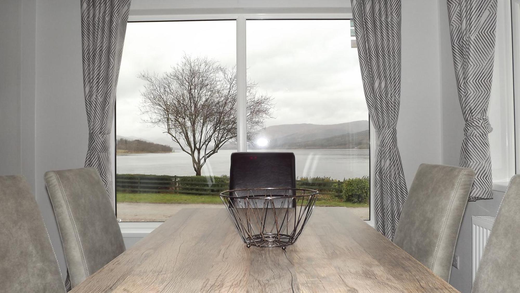Linnhe Lochside Holidays Corpach Zimmer foto